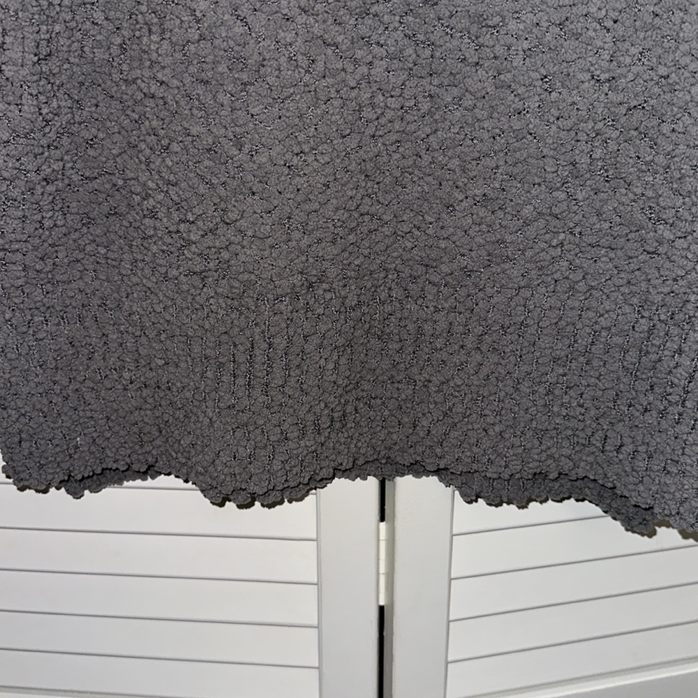 Merokeety women’s charcoal grey puffy sweater size small - Picture 2 of 5